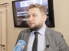 «Осталось только в трусы»: депутат Госдумы из Воронежа поспорил с блогером о семейных ценностях