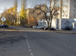 «Голова в крови»: самокатчика сбили на перекрестке в Коминтерновском районе Воронежа