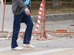 Хозпостройки, гараж и машина повредились в результате ЧП в Ольховатке 