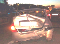 ДТП в Воронеже: «Тойота» врезалась в трактор