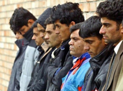 Воронежские полицейские за один день выявили 33 нелегальных мигранта