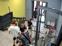 Малолетние пранкеры превратили воронежский ЖК в игровую площадку