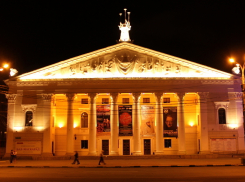 Огромный поток зрителей дал повод организовать второй концерт в память крушения ТУ-154