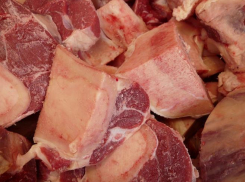 Из Украины в Воронеж везли опасное 6 партий мяса и мед