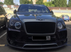 Суровую Bentley Bentayga за космическую цену заметили в Воронеже