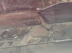 «Фонтанище!» – мощный потоп произошел в воронежском микрорайоне