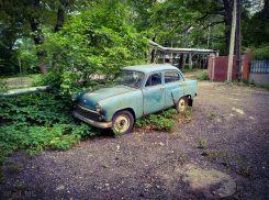 Смерть автомобиля-легенды сфотографировали в Воронеже