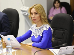 Бывшая главная красотка воронежской облдумы пошла продавать БАДы после провала на выборах 