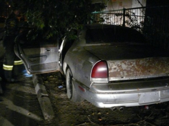 В центре Воронежа неизвестные сожгли «Крайслер» (ФОТО)