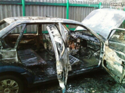 В Воронежской области сгорел Фольксваген Пассат (ФОТО)