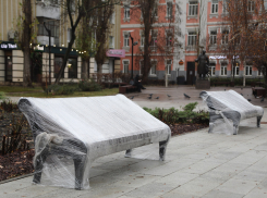 Дореволюционные лавочки и урны украсят «воронежский Арбат»