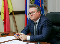 Руководителей СМИ и паблики «ВКонтакте» смешают в мэрии Воронежа