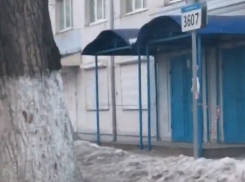 «Горпарковки» забанили водителя за жалобы на уборку снега в Воронеже