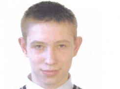Воронежские полицейские просят оказать помощь в поиске 17-летнего парня