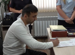 За что лишили гражданства преподавателя воронежского вуза