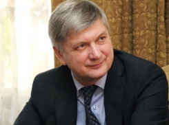 Галина Кудрявцева о продаже кладбищ и Александре Гусеве: Мэр - симпатичный мужик, отношусь по-доброму к нему как к человеку. И мне его жаль