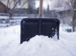 В Воронеже начнут заводить дела на УК, не убирающие снег во дворах