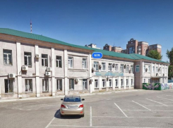 Экс-ректора воронежского филиала РЭУ заподозрили во взятках на 390 тысяч рублей