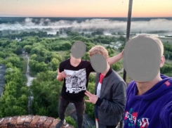 Доступ на заброшенный завод под Воронежем потребовали закрыть из-за подростковых селфи