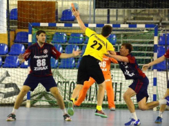 Воронежская «Энергия» на Пасху проиграла в Волгограде местному «Каустику»