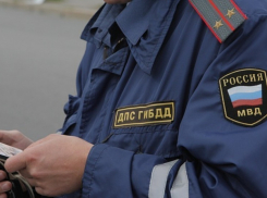 В Воронежской области нарушитель решил подкупить инспектора ГИБДД