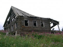 В Воронежской области в заброшенном доме были прописаны 14 иностранцев 