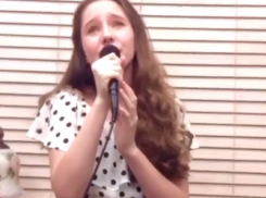 Трогательную песню записала дочь покойной Юлии Началовой 