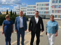 В воронежских школах обсудили ремонт, финансирование и безопасность учеников