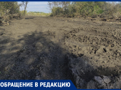 «Можно проехать только на тракторе»: ради чего раскурочили дорогу под Воронежем 