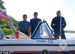 Сотрудники ГИМС МЧС России напомнили о правилах безопасности на водоёмах 