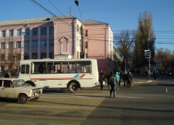 В Воронеже на улице 9 января сбили девушку