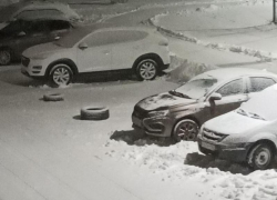 Снежная война за парковку развернулась в Воронеже