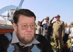 Евгений Сатановский опознал в воронежских чиновниках пособников фашистов