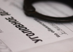 Воронежец застрял в сугробе на угнанном ВАЗе 