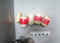 Партию кокаина нашли в поезде в Воронежской области