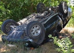 Водитель пикапа Mitsubishi погиб, перевернувшись на воронежской трассе