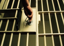 Воронежцу дали 10 суток за мат в торговом центре