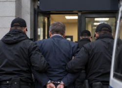 Воронежского начальника полиции уволили за порочащий честь мундира поступок