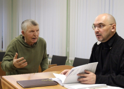 Критика экс-вице-губернатора Макина попросили оправдать в воронежском суде