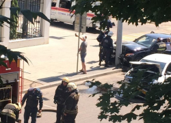 Раненый таксист сделал селфи на фоне последствий аварии в Воронеже