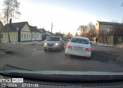 Уничтожитель автомобильной подвески показали на видео в Воронеже