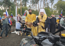Более 50 единиц техники передали защитникам Отечества в Воронеже