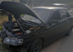 87-летний автомобилист нарушил ПДД и столкнулся с Lada в Воронежской области