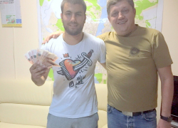 В Воронеже задержали первую "карусель": на Левом берегу за кандидата Сергеева раздавали по 500 рублей