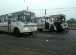 Три человека пострадали в массовом ДТП в Воронеже