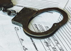 Хозяйка дома зарезала свою гостью из-за неосторожного слова под Воронежем