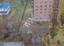 Лети с балкона: эпичный способ избавиться от хлама придумали в общежитии ВГУ