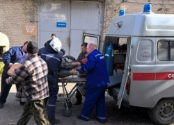 Рабочие выжили после падения на них 40-тонной конструкции в Воронеже