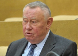 Мультимиллионер из Воронежа Николай Ольшанский покидает Совет Федерации