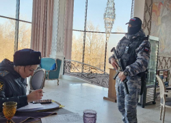 Приставы ворвались в воронежский ресторан «Ярды Superbar»